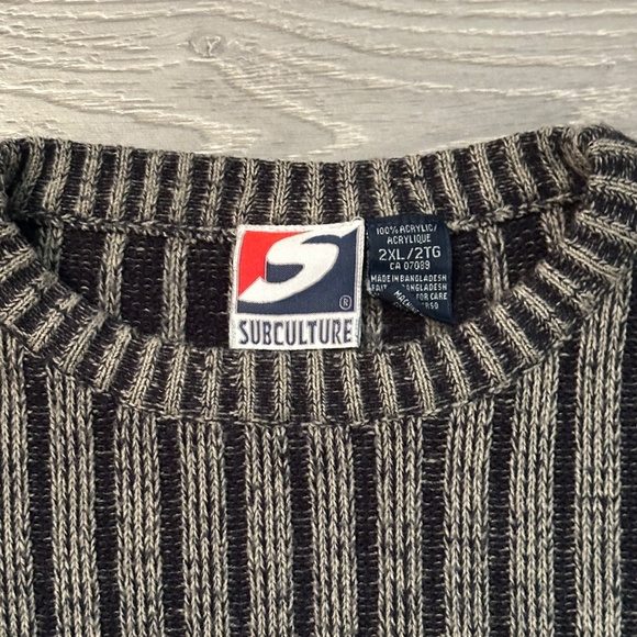Subculture Y2K Cable Knit Warm Sweater - Picture 3 of 3